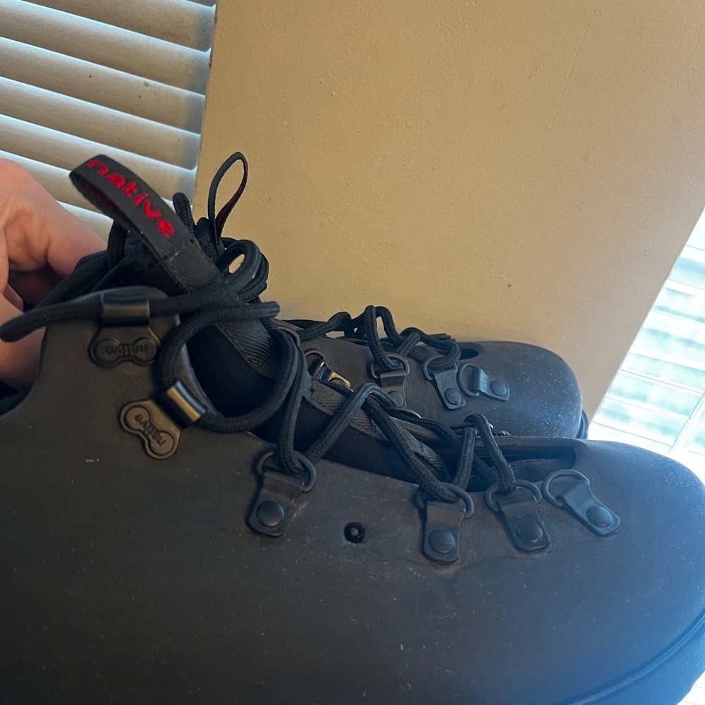Native Shoes Fitzsimmons Citylite Bloom Insulated Boots Black Men's Size 10 - Picture 8 of 8